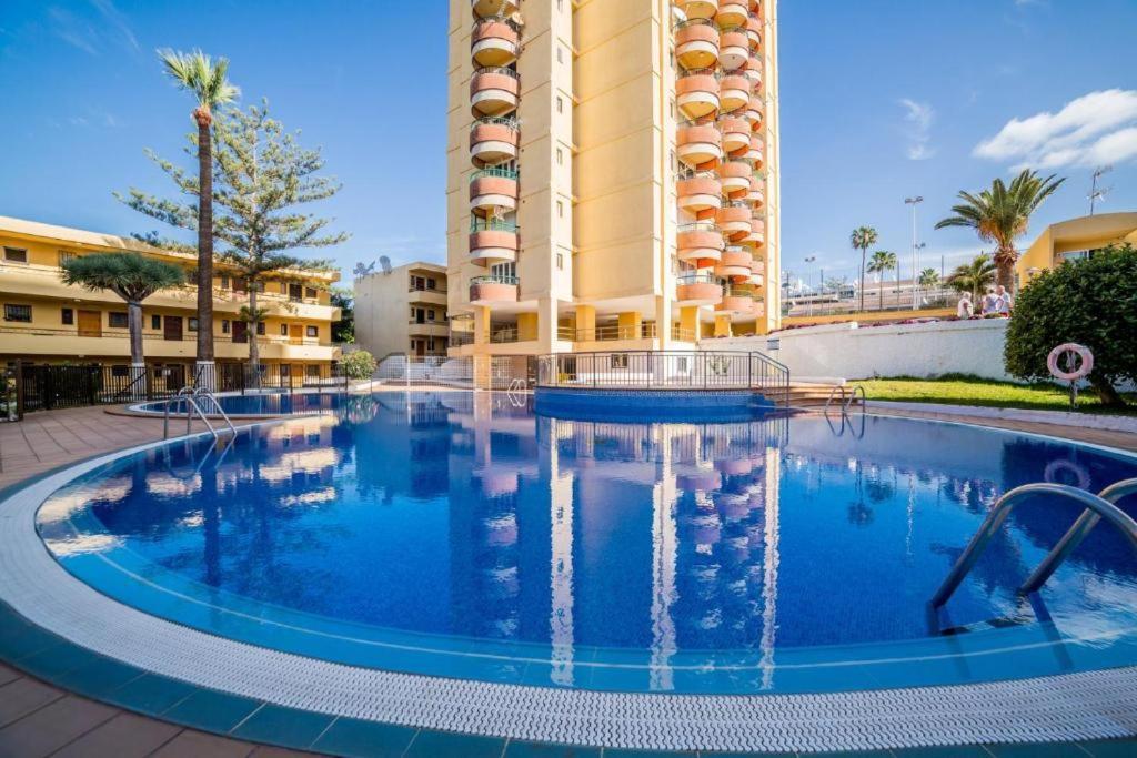 Cozy 2-Bed & Sofa-Bed Studio In Los Cristianos Eksteriør bilde
