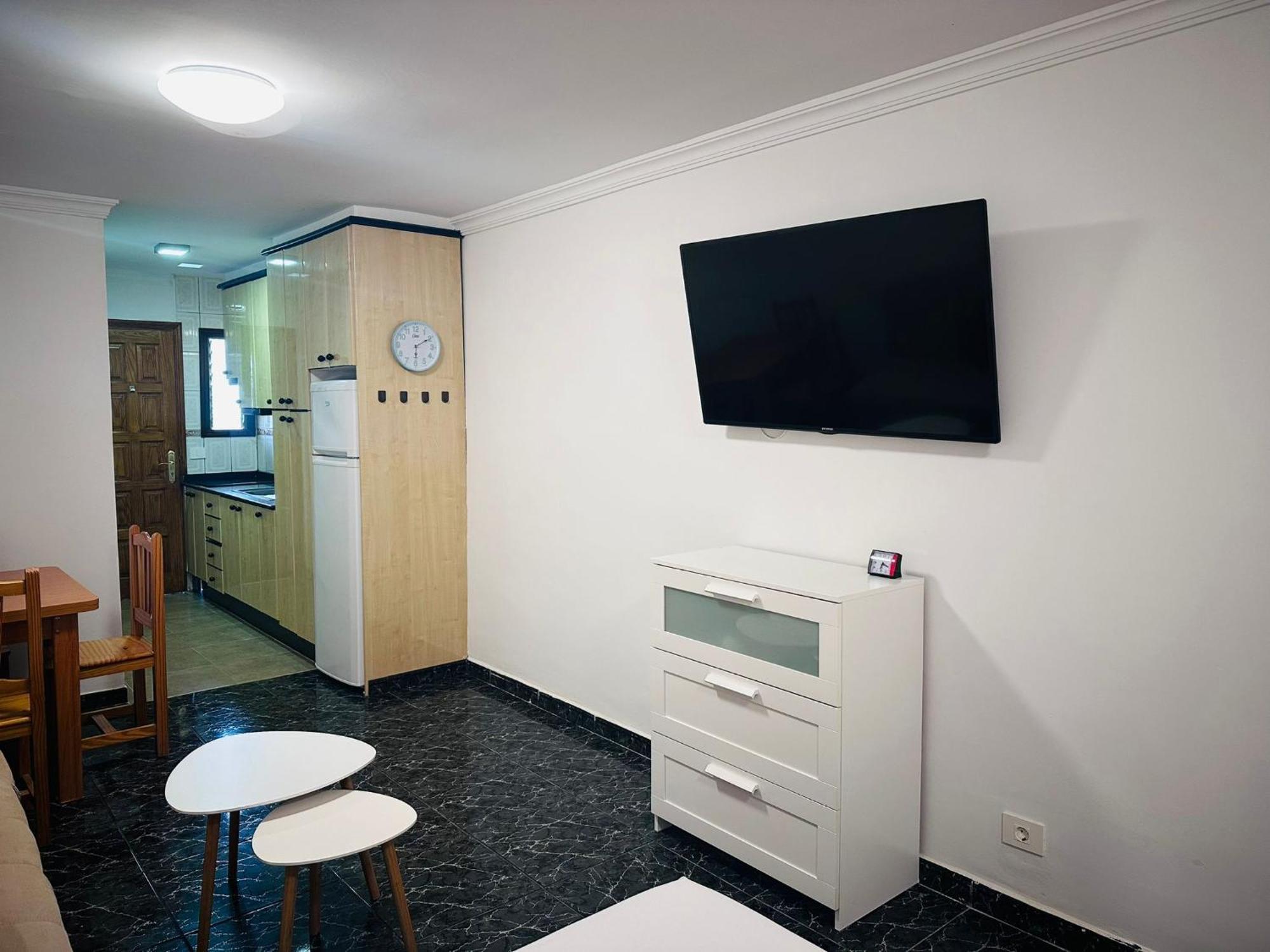 Cozy 2-Bed & Sofa-Bed Studio In Los Cristianos Eksteriør bilde